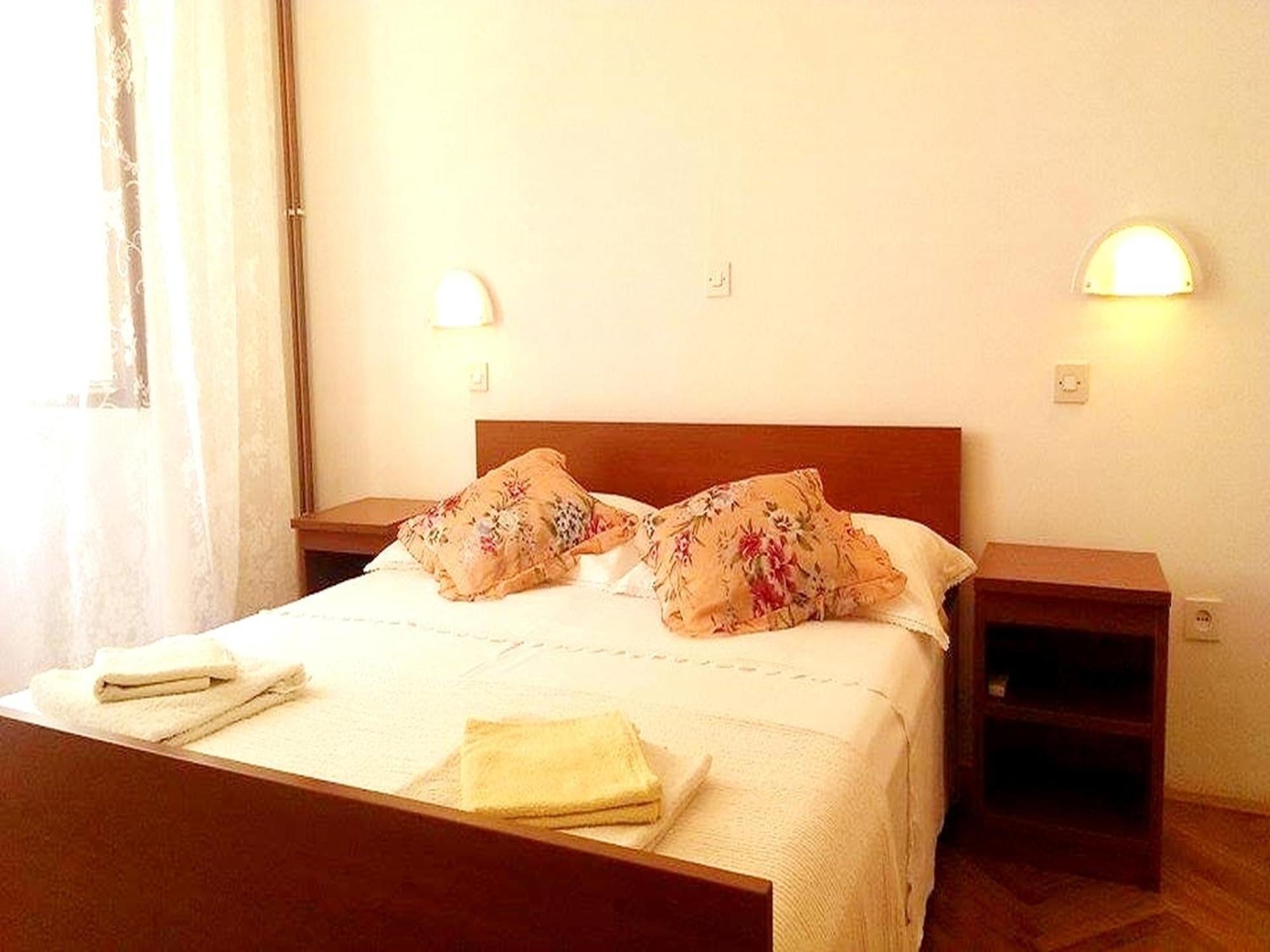 Apartments Toncic Lumbarda Pokój zdjęcie